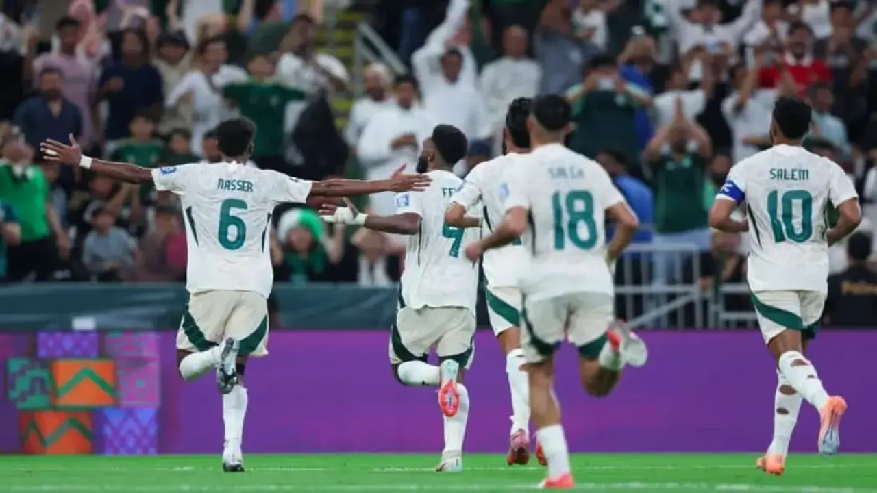 قرار طبي عاجل يحدد مصير نجم السعودية قبل كأس العالم 2026